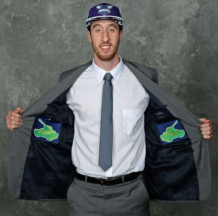 2015-NBA-Draft-fashion-Frank-Kaminsky.jpg